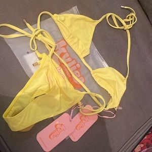 Kylie Jenner Yellow triangle bikini, size a medium